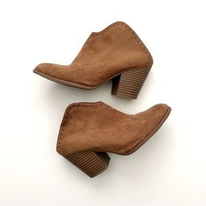 Sonoma Ankle Boot Open Back Women’s Size 7 Carmel Brown